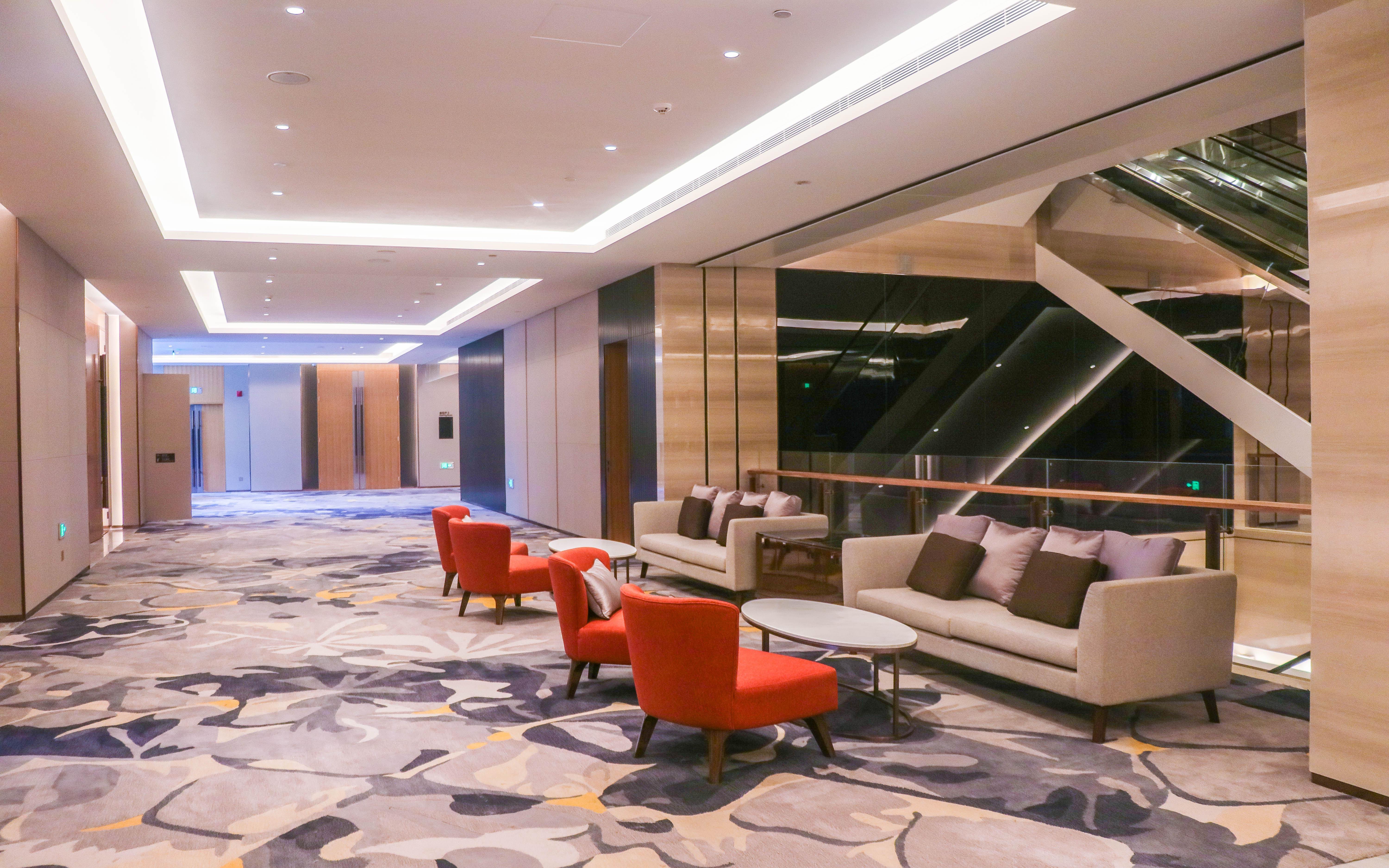 Crowne Plaza Hangzhou Qiantang - The Subway Can Reach The West Lake Scenic Area As Well As The Airport And High-Speed Rail Station, Adjacent To Jinsha Lake And Longfor Paradise Walk Kültér fotó