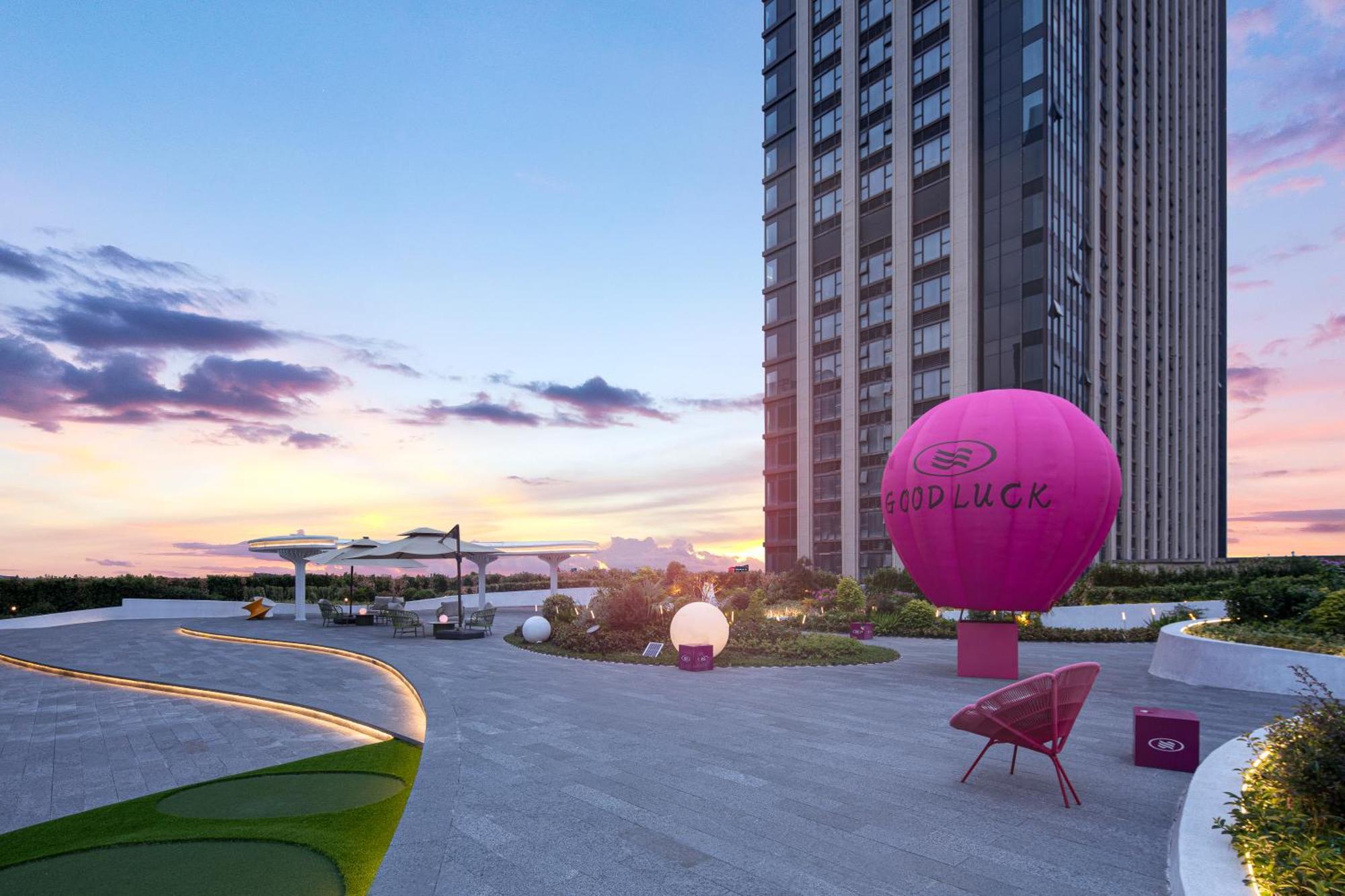 Crowne Plaza Hangzhou Qiantang - The Subway Can Reach The West Lake Scenic Area As Well As The Airport And High-Speed Rail Station, Adjacent To Jinsha Lake And Longfor Paradise Walk Kültér fotó